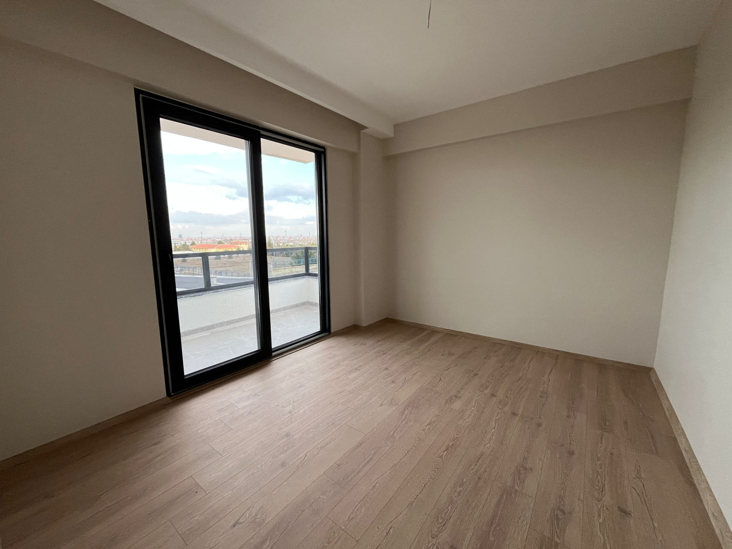 KELEBEKLER VADİSİ YAKININDA LÜKS 3+1 DAİRE